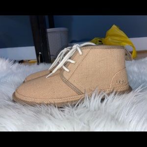 UGG Neumel boots